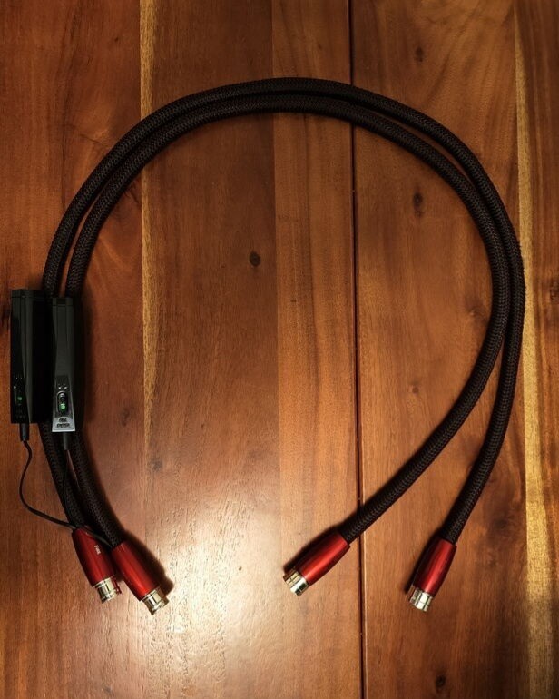 AudioQuest 1.0M Fire Analog Interconnect Pair (XLR-XLR)