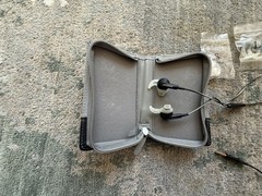 Bose Soundtrue 715593-0010 Tested And Working! Black/grey With Pouch And Extras