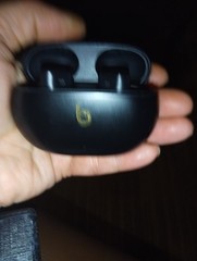 True Wireless Noise Cancelling Beats By Dr Dre Studio Black And Gold