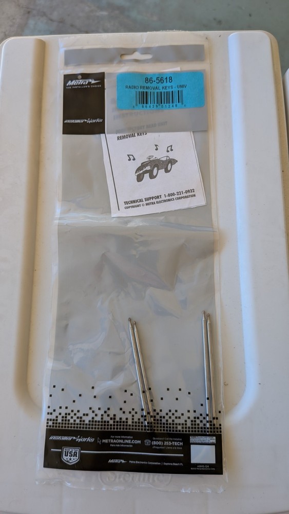 Metra 86-5618 Factory Radio Removal Keys Tool