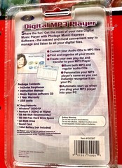 Cyber Gear Digital MP3 Player Voice Recorder + Bundled Items 2007 New Sealed!