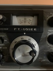 Yaesu FT-101EE Vintage SSB Ham Radio Transceiver That Operates On Multiple Band￼