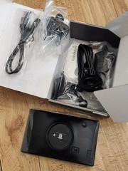 Garmin DriveSmart 51 North America LMT-S 5″ GPS Navigator Bundle New Open Box