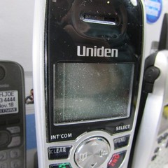 Uniden Cordless Phone Lot 4 Handsets Bases Answering Machine DECT 6.0 DCT648