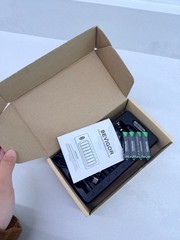 Bevigor 8 Bay Smart Battery Charger With 8 batteries Brand New and free battery