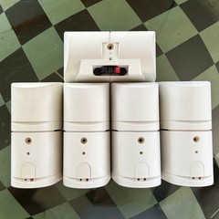 5 Bose Double Cube Speakers 1 Center and 4 Surround White Very Good Condition