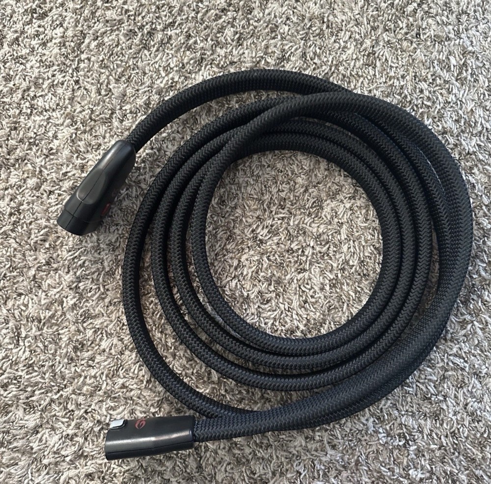 Black Braided Power Cable, NEMA 5-15P to IEC 60320 C13 Connectors 1:1