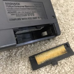 Magnavox AQ6591 AM/FM Personal Stereo Cassette Player Walkman Tested Works