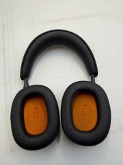 Bowers & Wilkins Px8 S2 McLaren Edition Wireless Noise Cancelling TESTED WORKING