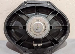 Custom Ford F150 & Super duty Front door speaker midrange adapters 6×9″ to 6.5″