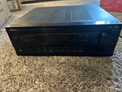 Pioneer VSX-D309 AV Receiver Dolby Digital DTS Surround Sound Amp – Powers On