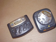 Vintage Electronics Lot Ti-Nspire CX II Sony Walkman Samsung Galaxy S III READ