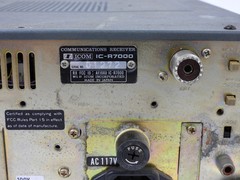 Icom IC-R7000 Vintage Ham Radio Communications Receiver (ugly, doesn’t power up)
