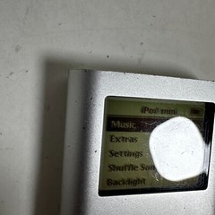 Apple iPod Mini A1051 Silver Handheld 4GB Portable Digital Music MP3 Player