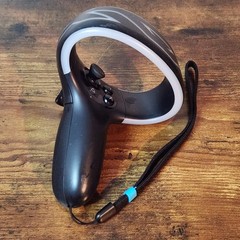 HTC Vive Cosmos Controllers Set – Left & Right – OEM – Tested 2Q3Z200 / 2Q3Z100