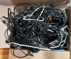Bulk Lot of Cables, Cords and Adapters. HDMI, USB, Power Cords, Audio #2B