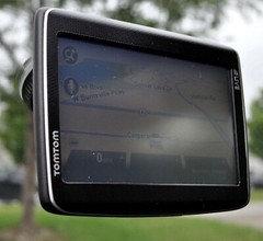 NEW TomTom GO LIVE 1535M Car GPS 5″ LCD USA/Can/Mexico LIFETIME MAPS +HD TRAFFIC
