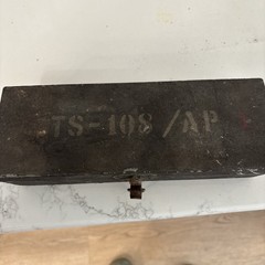 Boite Test-108/AP. Radio frequency load US Signal Corps