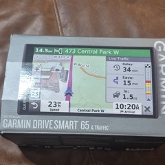 Garmin DriveSmart 65 6.95″ GPS System with Real-Time Traffic – 010-02038-02