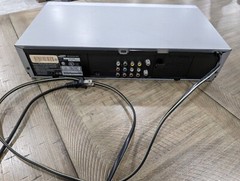 Samsung DVD-V5500 DVD Player For Parts Powers On