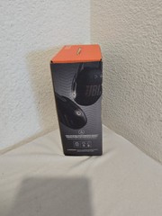 JBL Clip 5 – Portable, Waterproof & Dustproof Bluetooth Speaker NEW