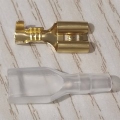 100 Sets Female 6.3mm Spade Connector Wire Crimp Brass Terminal Insulated Sleeve
