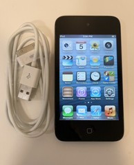 Apple iPod touch 4th Generation Black (8 GB) – Good Condition