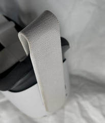 Oculus Quest 2 256GB All-in-one VR Headset – White Headset ONLY No Controllers