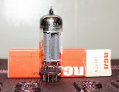 RCA 12BH7 GRAY PLATE HALO GETTER TEST NOS IN BOX VINTAGE 1960’S