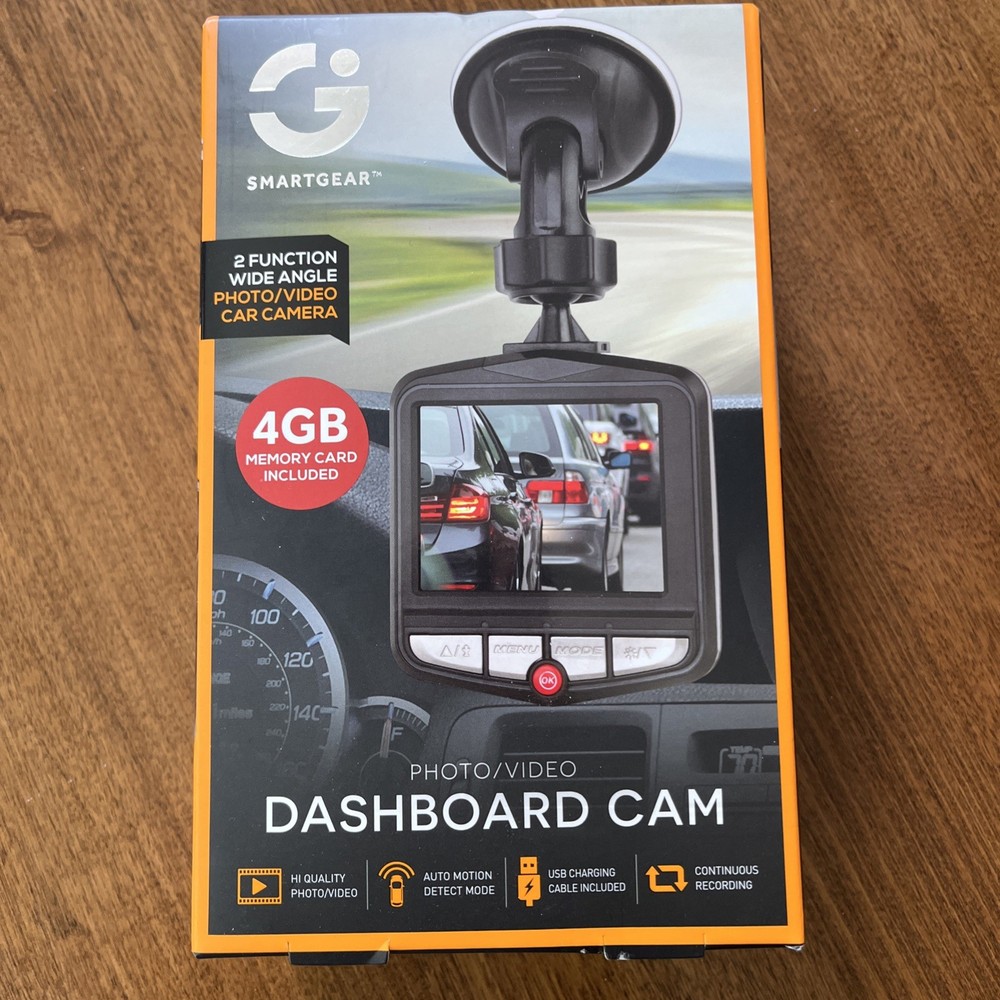 SMARTGEAR Photo/Video Dashboard Cam (4GB Memory Card Included) NEW Unopened Box
