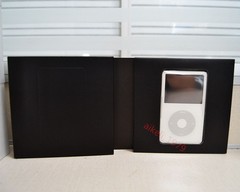 Apple iPod Classic Video 5th Gen 30GB/60GB/80GB Black / White Player-WARRANTY