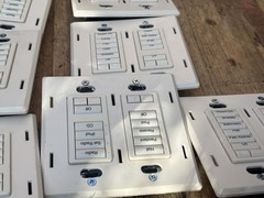 Lutron At-Nb-None Q26SM 6 Button +L/R Keypad Lot Of 8 Units