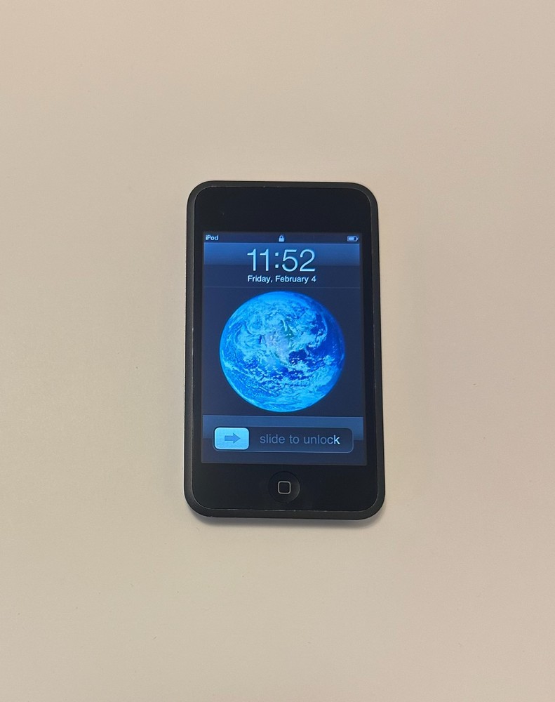 Apple iPod Touch 1st 2nd 3rd 4th Generation 8GB 16GB 32GB 64GB Black White
