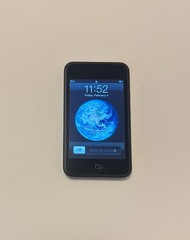 Apple iPod Touch 1st 2nd 3rd 4th Generation 8GB 16GB 32GB 64GB Black White