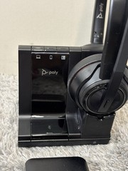Plantronics Savi W8220 Wireless DECT 6.0 Headset System w/ Base & power Adapter