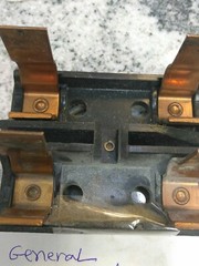 GENERAL Fuse Holder PULL OUT 60A 250V NO GROVE ON SIDE ( EH3
