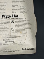 RADIO SHACK / PIZZA HUT Vintage AM Radio with Headphones 1986 – NEW SEALED RARE