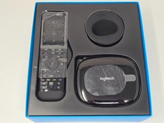 CIB Logitech Harmony Elite Universal Remote Control Hub and App -915-000256