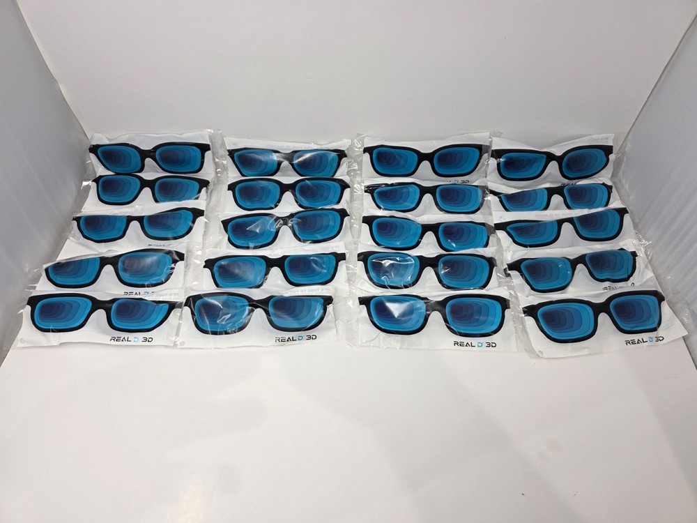 Lot of 20x Brand New Real D 3D Glasses ADULT Size PN: 0030109-001 ***