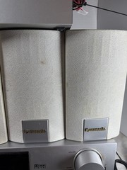 Panasonic SA-HT70 5 Disc DVD Home Theater System 5 Speakers Subwoofer Remote