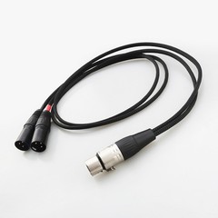 XLR 5-Pin Female to 2x 3-Pin Male Stereo or Dual-Elements Microphone Cable