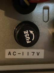 Yaesu FT-101EE Vintage SSB Ham Radio Transceiver That Operates On Multiple Band￼