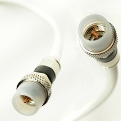 TRI-SHIELD WEATHER SEAL 18AWG Indoor Outdoor RG-6 Coaxial Cable BRASS CONNECTOR