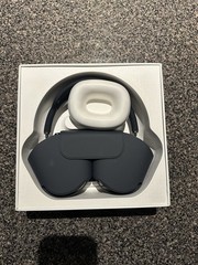AppIe AirPods Max Noise Cancelling Headphones Space Gray