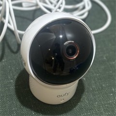 Eufy Indoor IP/Network Surveillance Camera Wired USB Color White/Black 1 Cam