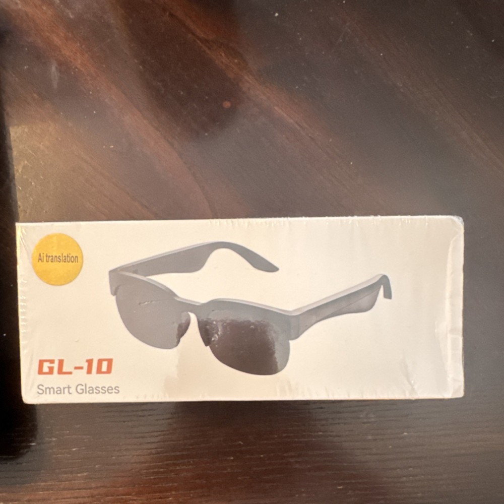GL-10 Smart Glasses with Bluetooth Connectivity and AI Translation Technology