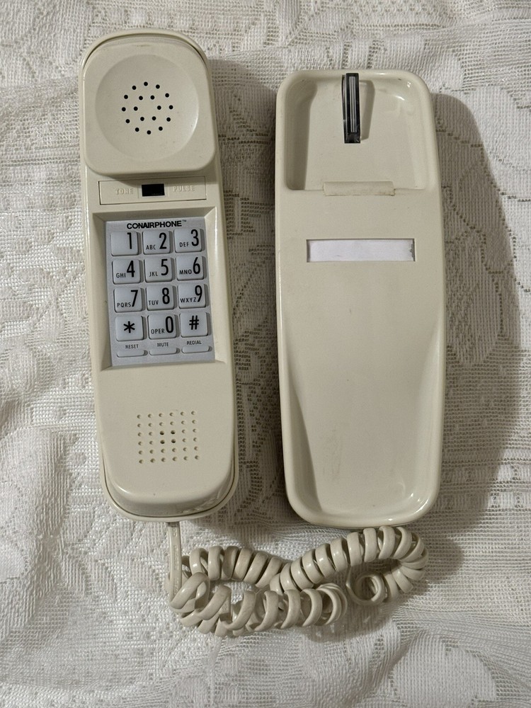 Conair Phone Slim Design Lighted Dial Desk Wall Mount Phone SW204HAC Ivory