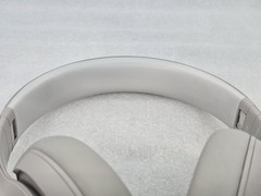 Beats Studio Pro Wireless Over Ear Headphones Sandstone FAST FREE SHIPPING a