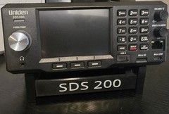 Custom Stand for Uniden SDS200 Scanner – Non-Slip – Durable Construction