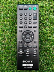 Sony – DVP-SR500H – CD/DVD – HDMI Upscaling DVD Player With Remote & Manual